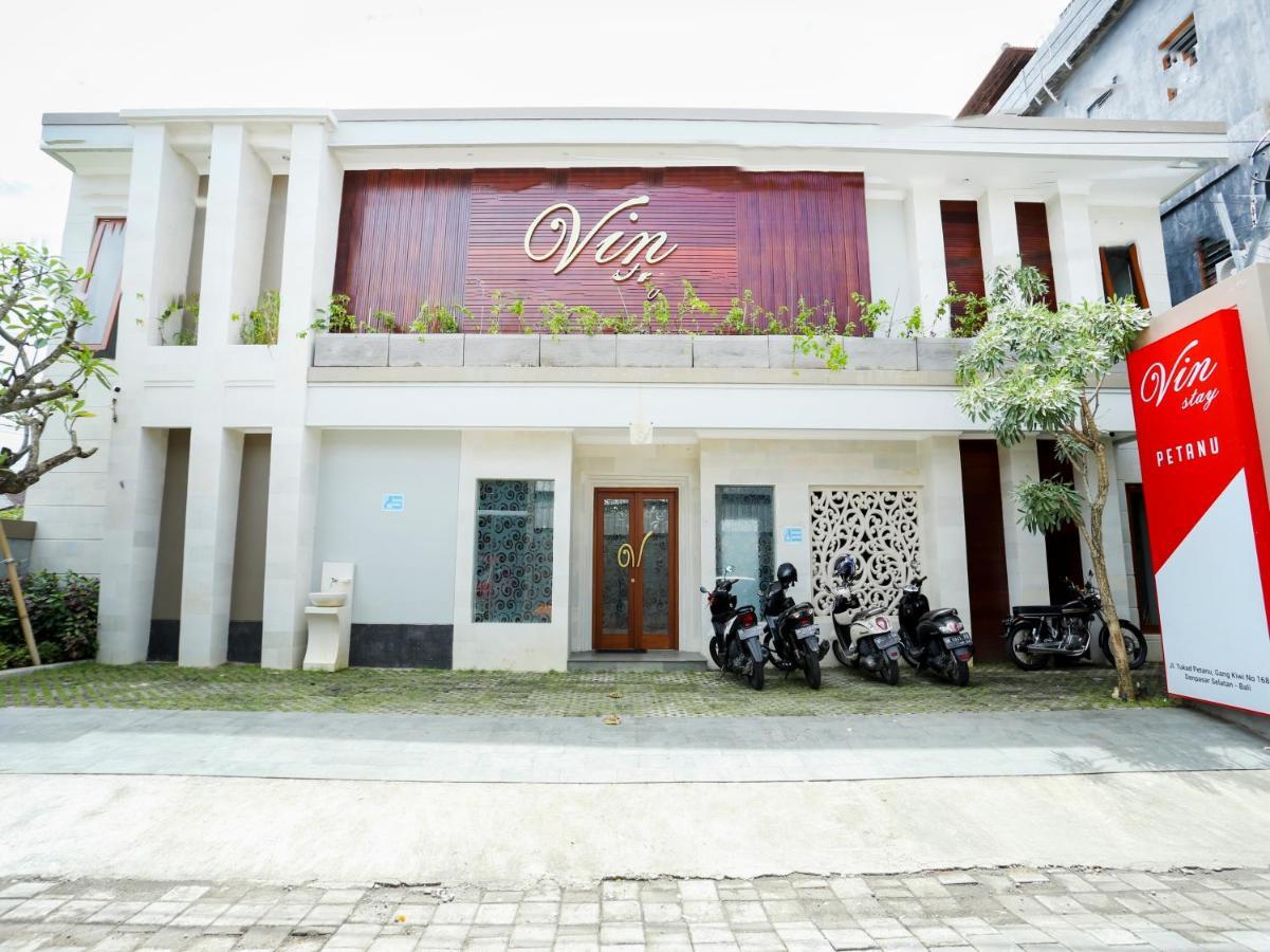Super Oyo Capital O 90291 Vin Stay Petanu Pesanggaran Экстерьер фото