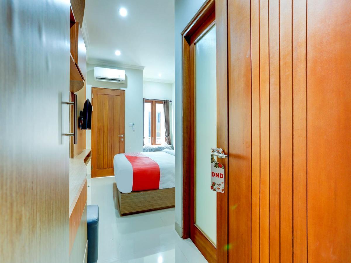 Super Oyo Capital O 90291 Vin Stay Petanu Pesanggaran Экстерьер фото