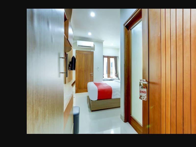 Super Oyo Capital O 90291 Vin Stay Petanu Pesanggaran Экстерьер фото
